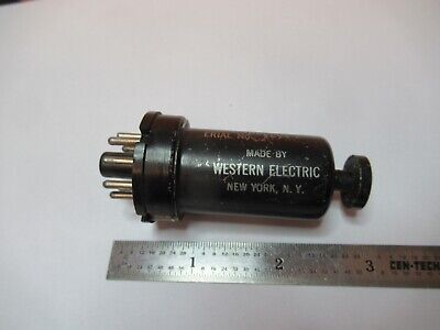 WESTERN ELECTRIC QUARTZ CRYSTAL 8,000 KC FREQUENCY RADIO AS PICTURED &W8-A-16