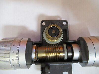 LEITZ GERMANY SM-LUX KNOBS MECHANISH MICROSCOPE PART AS PICTURED R5-A-50