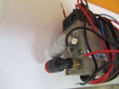 SMC AIR PNEUMATIC CONTROL VACUUM SWITCH ZSP1-S0X BLOCK AS PICTURED &27-B-06