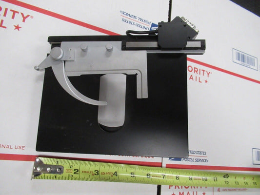 LEITZ WETZLAR GERMANY STAGE XY TABLE MICROSCOPE PART AS PICTURED &5K-A-05