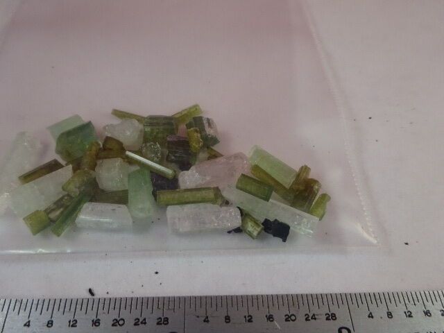 TOURMALINE MINERAL ROUGH FACETING PAKISTAN 8 GRAMS AS IS &14-A-10