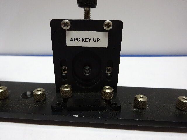 OPTICAL FIBER OPTICS FIXTURE RETICLE OPENING OPTICS AS IS #84-35