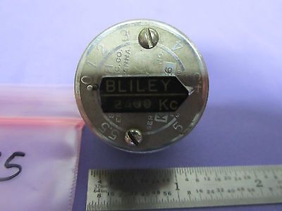 VINTAGE WWII QUARZKRISTALL BLILEY ELECTRIC VARIABLE 2400 KC FREQUENZ VF1 11-15