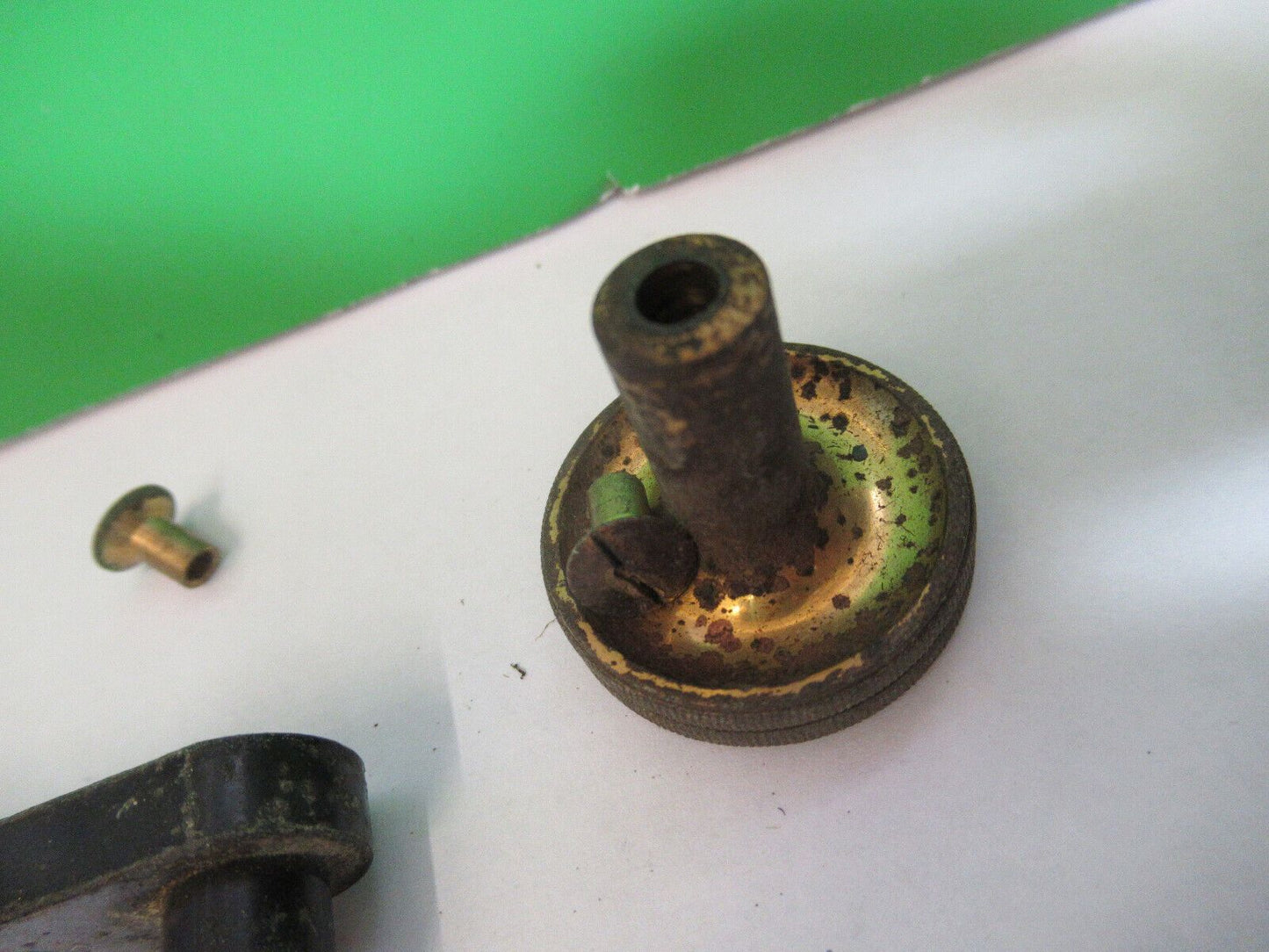 ANTIQUE BRASS ERNST LEITZ KNOBS SPANNER ETC MICROSCOPE PART AS PICTURED #H3-A-47