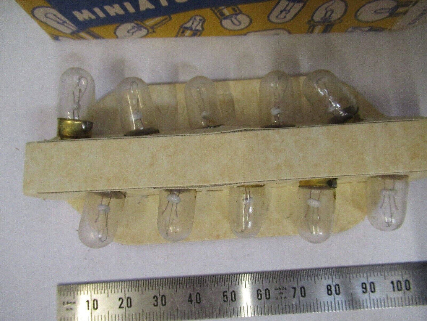 LOT 10 PCS GE GENERAL ELECTRIC 1487 14V LAMP BULB AS PICTURED 8X-A-48