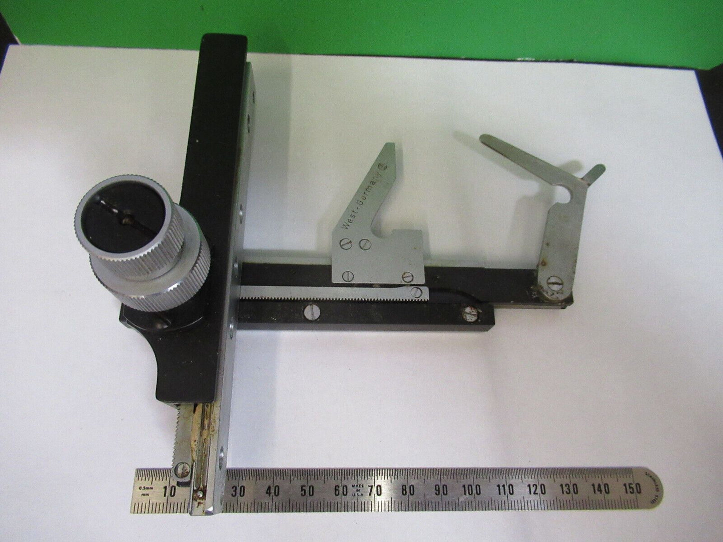 AO CAT 1580 XY CLIPS STAGE MICROSCOPE PART AS PICTURED &ab-a-05