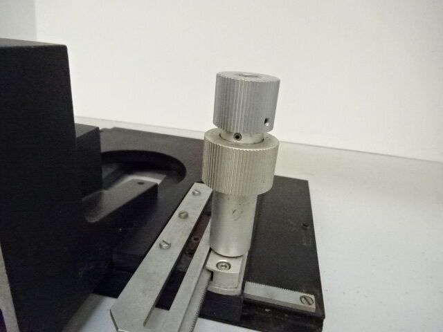 FOR PARTS MICROSCOPE STAGE SPECIMEN TABLE MICROMETER XY UNKNOWN AS IS #TC1-G