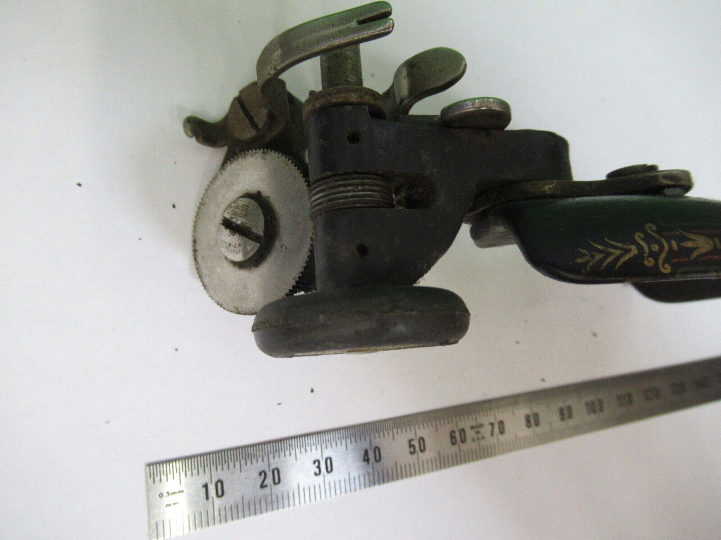 FOR PARTS PULLEY ATTACHMENT  SINGER SEWING MACHINE ANTIQUE AS PICTURED Q4-A-74