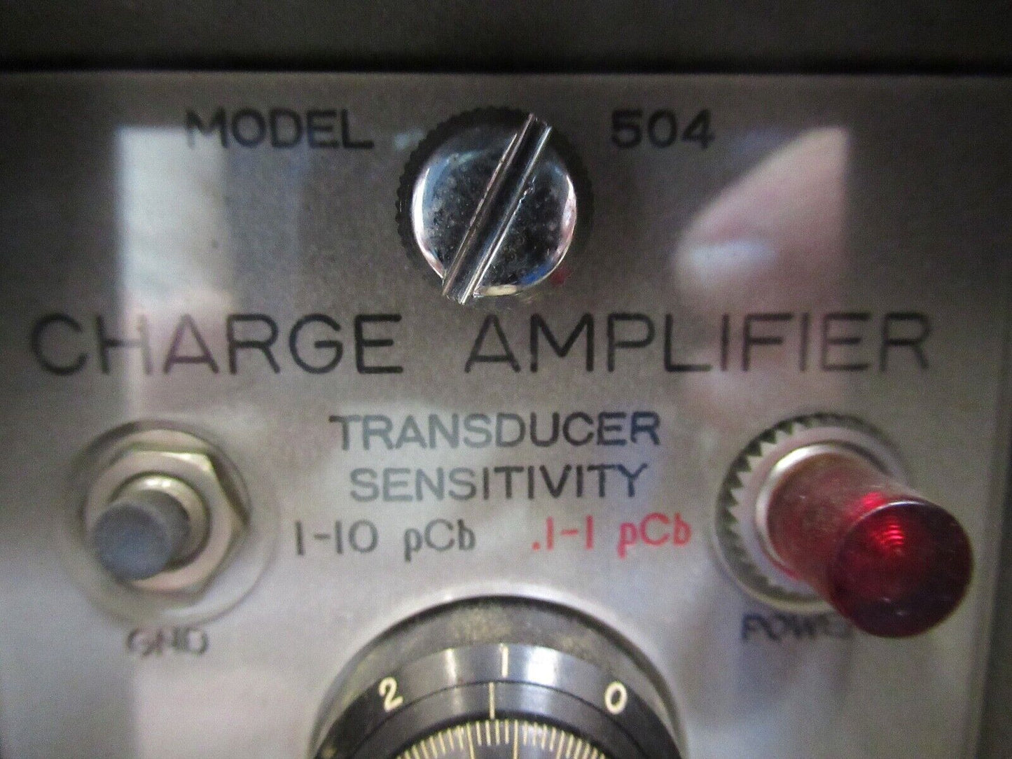 KISTLER VINTAGE CHARGE AMPLIFIER 504 for ACCELEROMETER AS PICTURED TD-4