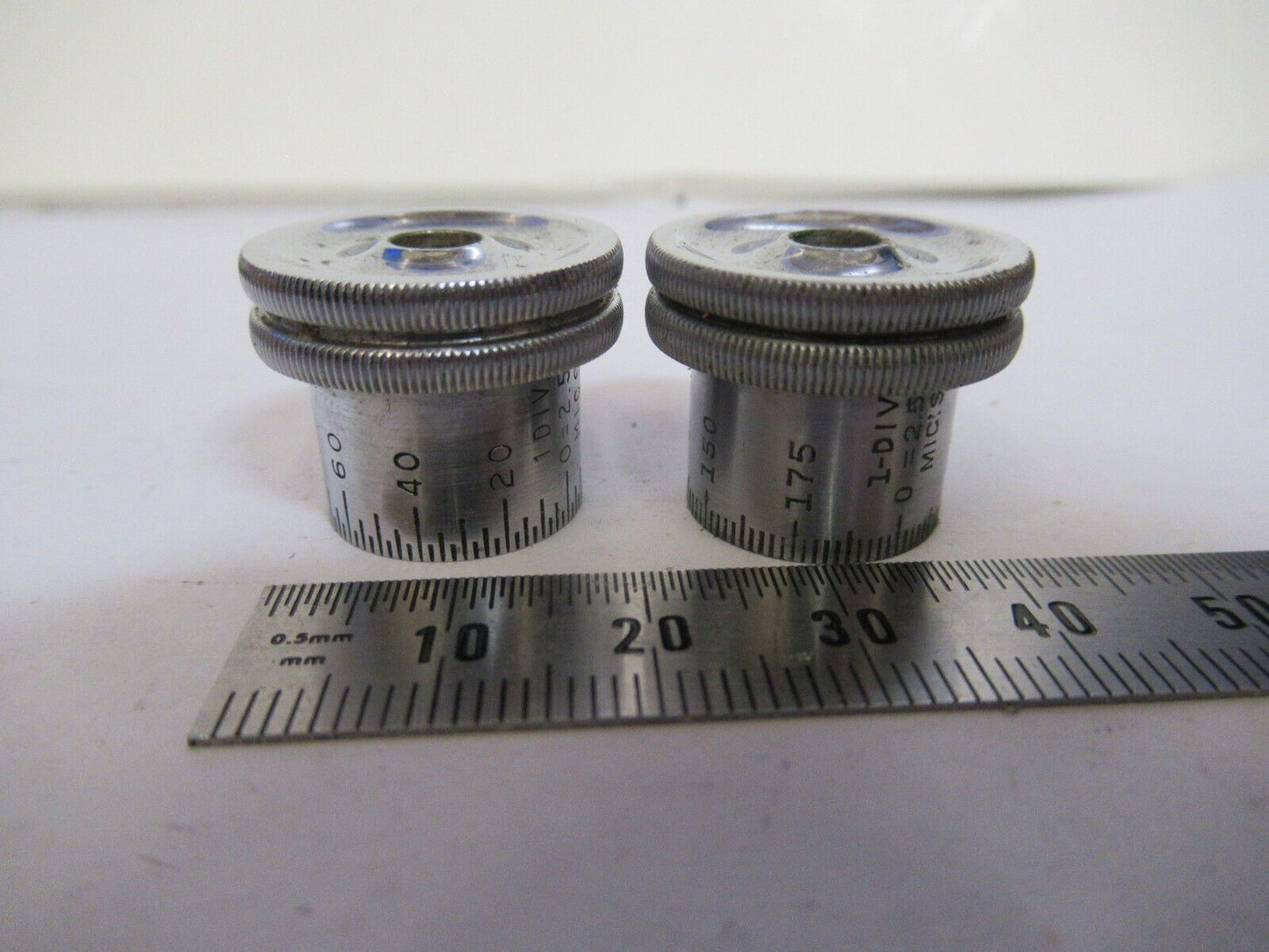 SPENCER AO SET of KNOBS SUB STAGE MICROSCOPE PART as pictured Z8-A-70