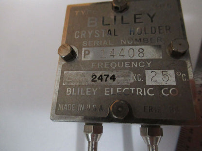 ANTIQUE 1930s QUARTZ RADIO CRYSTAL VP5 BLILEY ELECTRIC FREQUENCY CONTROL F4-A-02