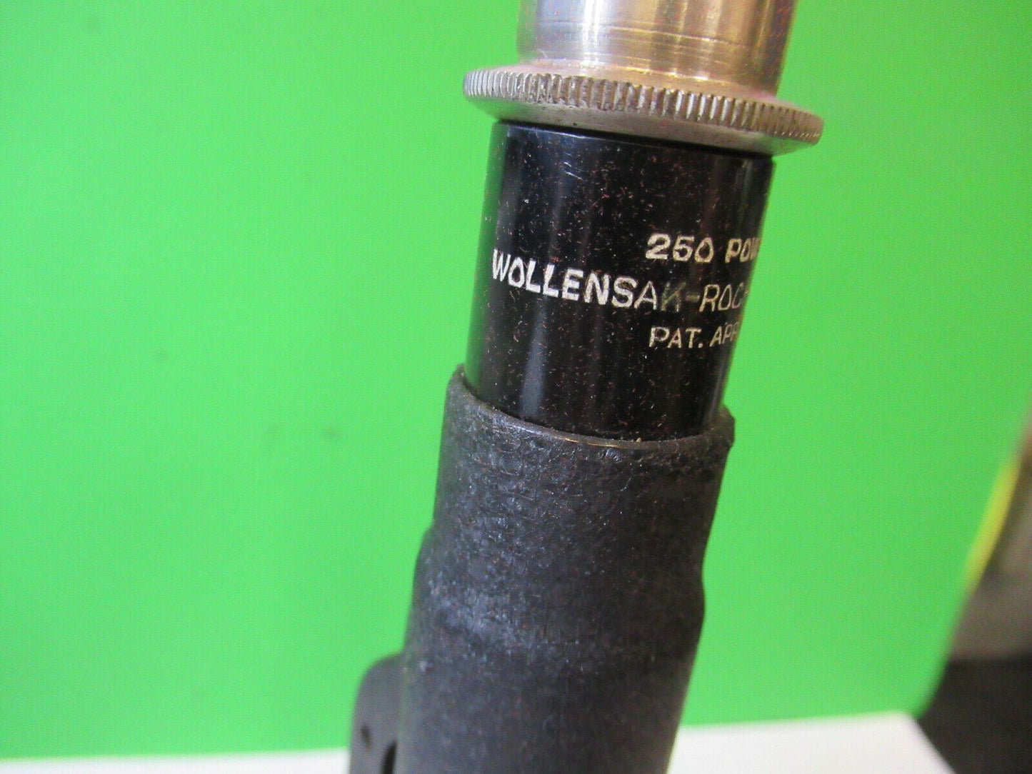 ANTIQUE RARE WOLLENSAK COLLECTABLE MINI MICROSCOPE OPTICAL AS PICTURED &22-A-39