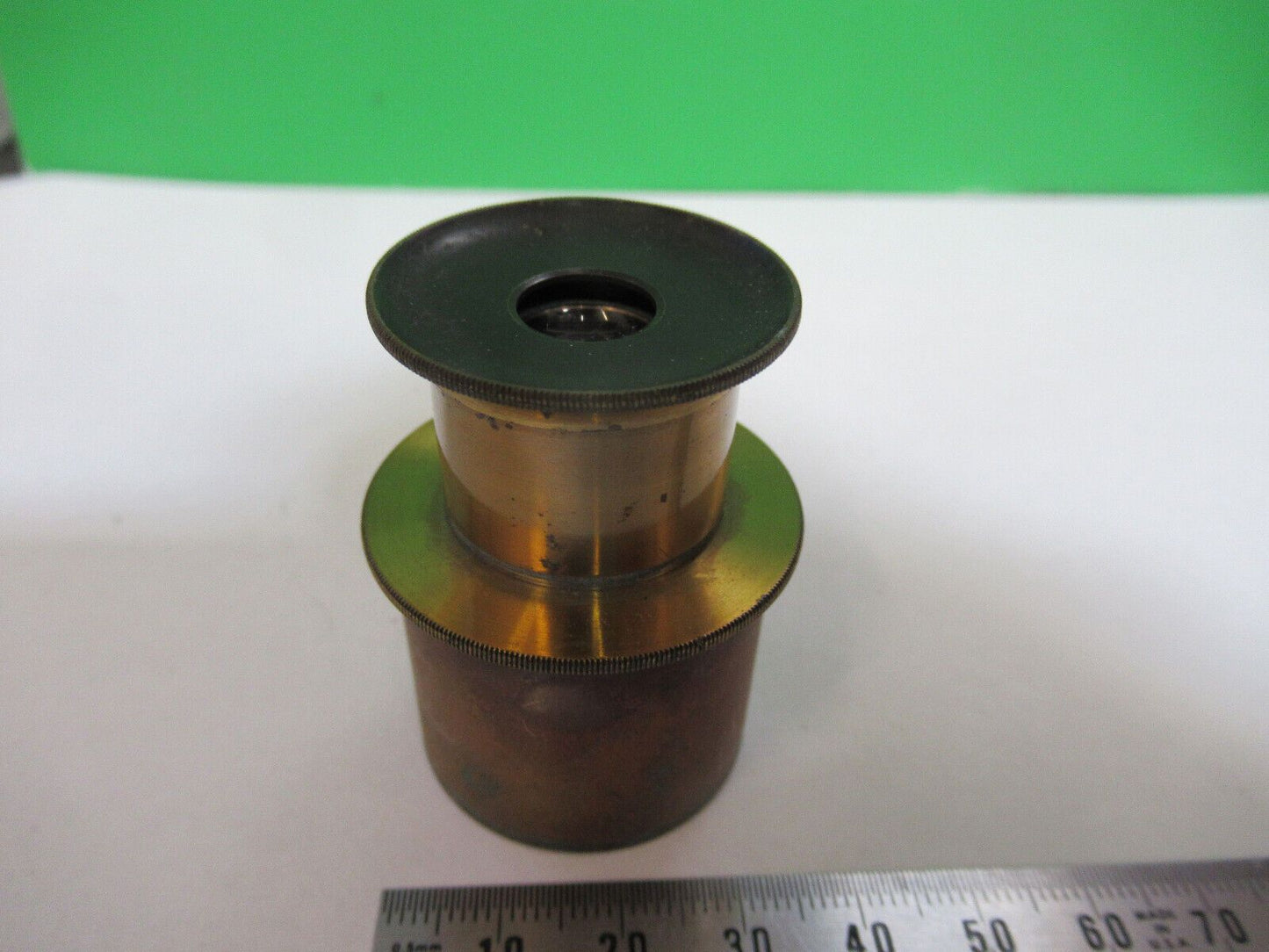 ANTIQUE BRASS RARE UK ENGLAND EYEPIECE MICROSCOPE PART AS PICTURED P2-B-28