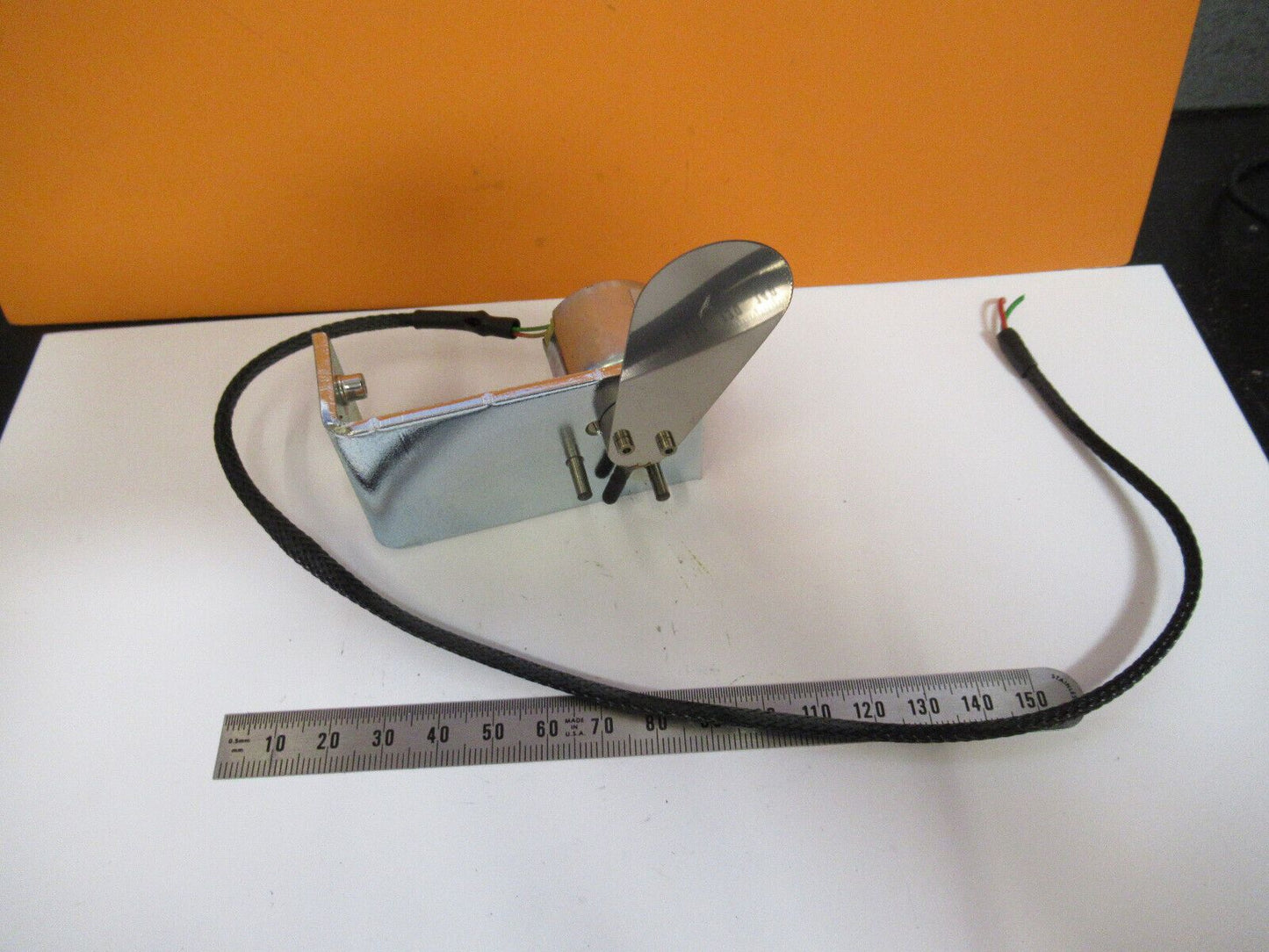 OPTICAL METAL SHUTTER SOLENOID 6V LASER OPTICS AS PICTURED Y2-A-34