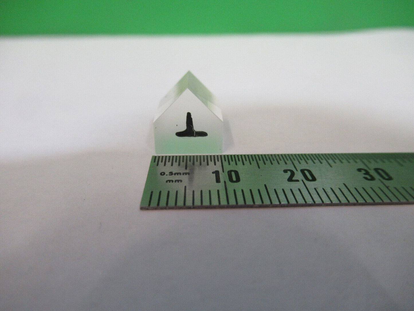 OPTICAL MINI GLASS PRISM OPTICS AS PICTURED Z5-C-45