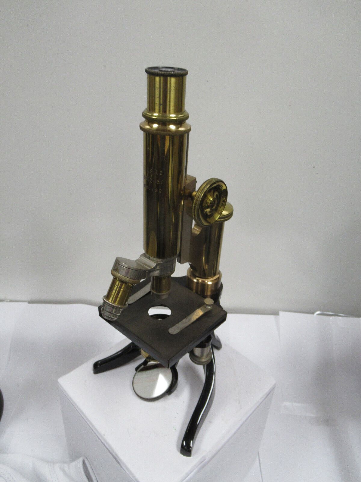 ANTIQUE RARE GERMAN BRASS MICROSCOPE ERNST LEITZ as shown OPTICS #LOBBY