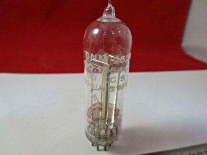 ANTIQUE GLASS PACKAGED RARE QUARTZ CRYSTAL FREQUENCY CONTROL &5-DT-R