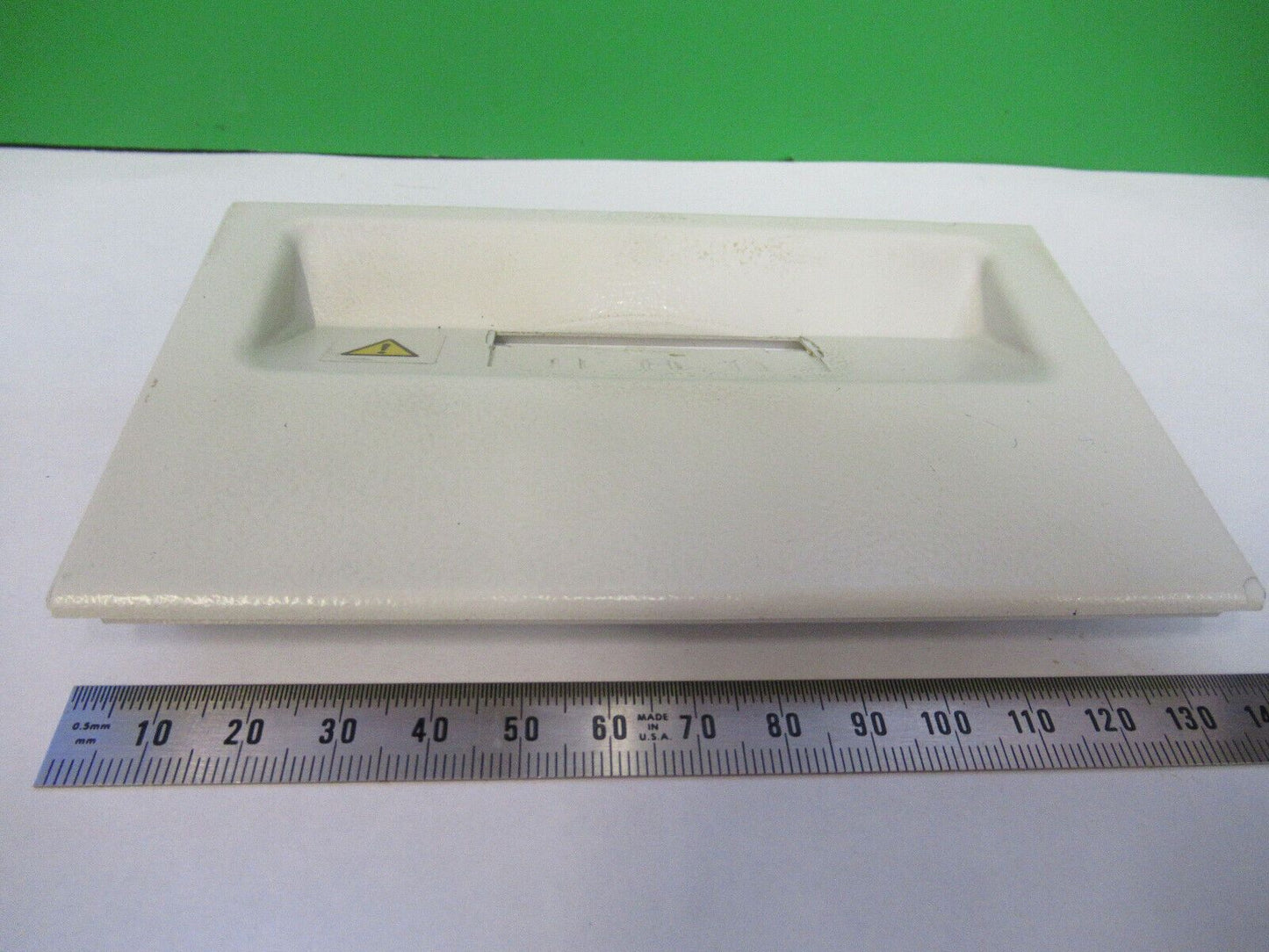 LEICA DMRB GERMANY PLASTIC COVER  MICROSCOPE PART AS PICTURED Z5-A-81