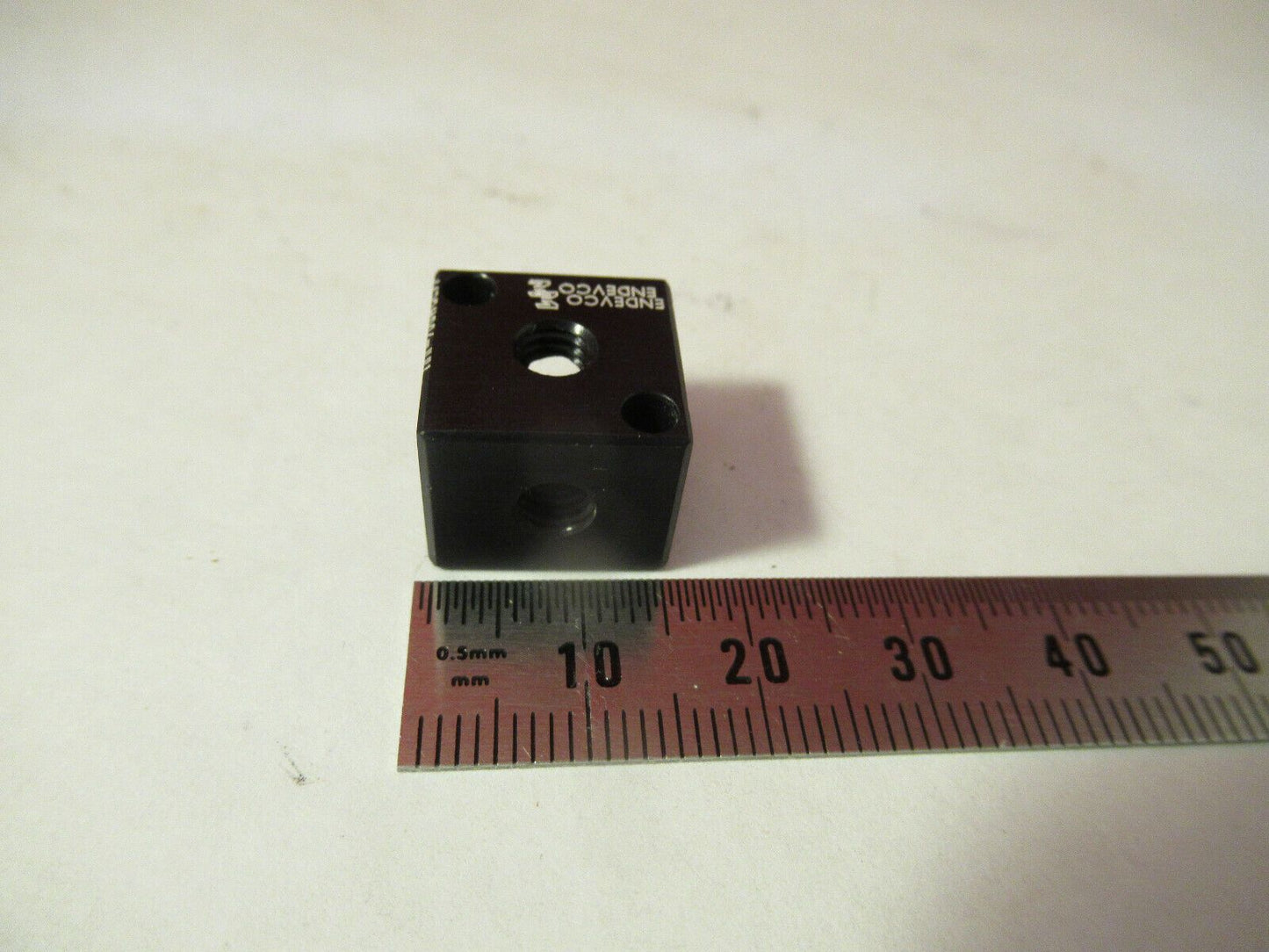 MEGGITT ENDEVCO 2258AM2-100 BASE for ACCELEROMETER VIBRATION SENSOR &10-A-58