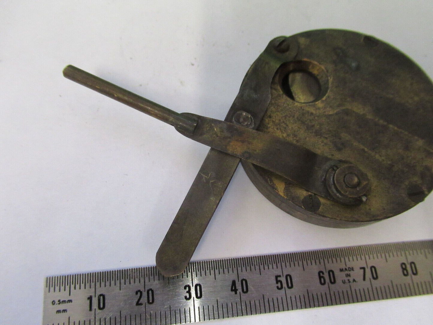 ANTIQUE BRASS SHUTTER UNKNOWN RARE COLLIMATOR SCOPE PART AS PICTURE Z4-B-92